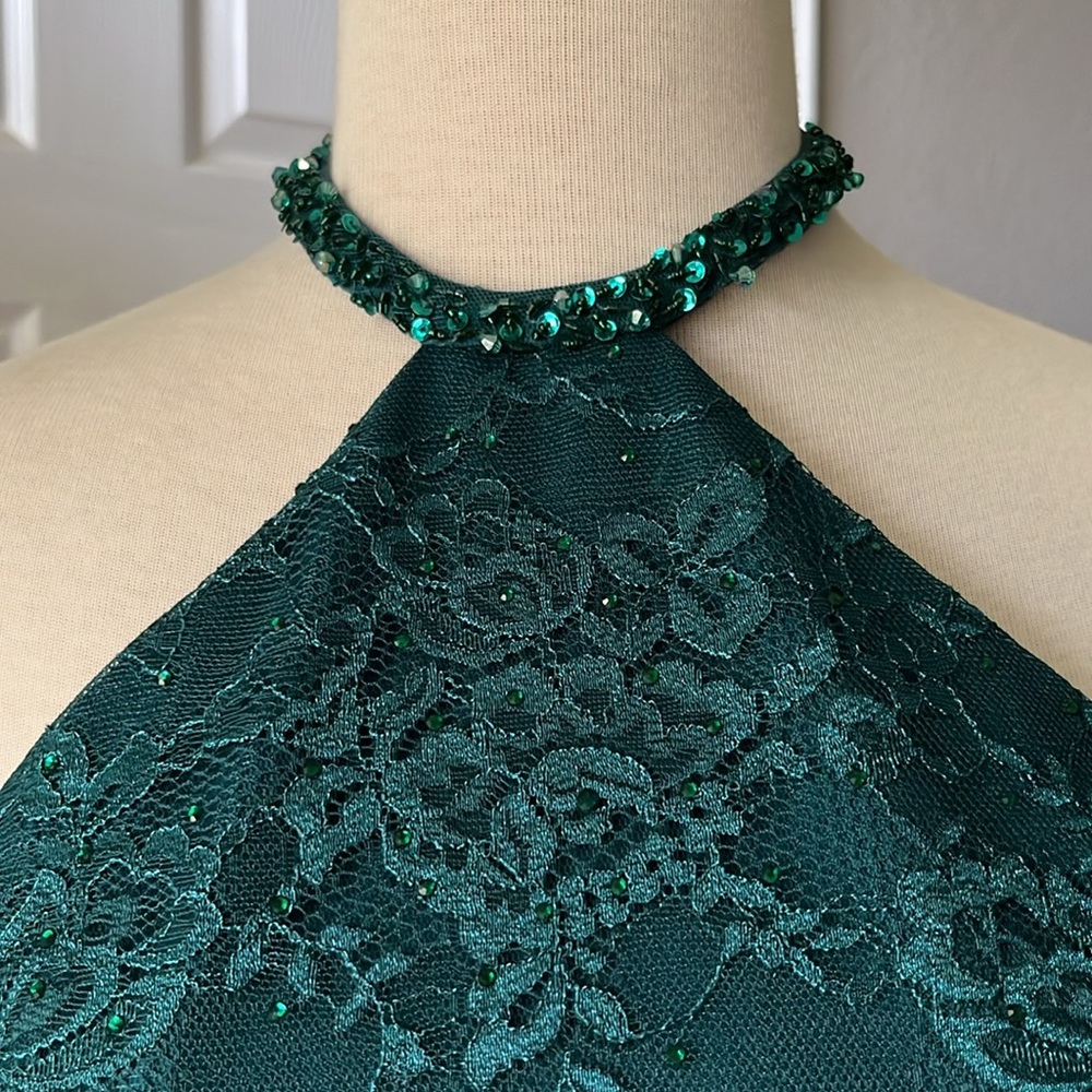 Ellie Wilde Teal Lace Halter Top - Picture 3 of 8